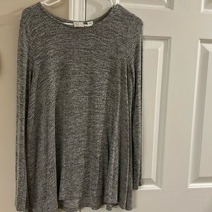 NWOT Anthropologie long sleeve top! Great with leggings!